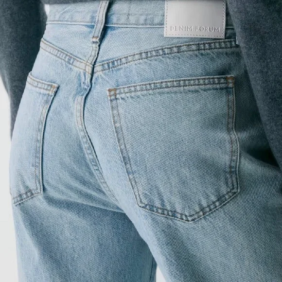 Like New Denim Forum Farrah Hi-Rise Wide Jeans - Picture 6 of 16